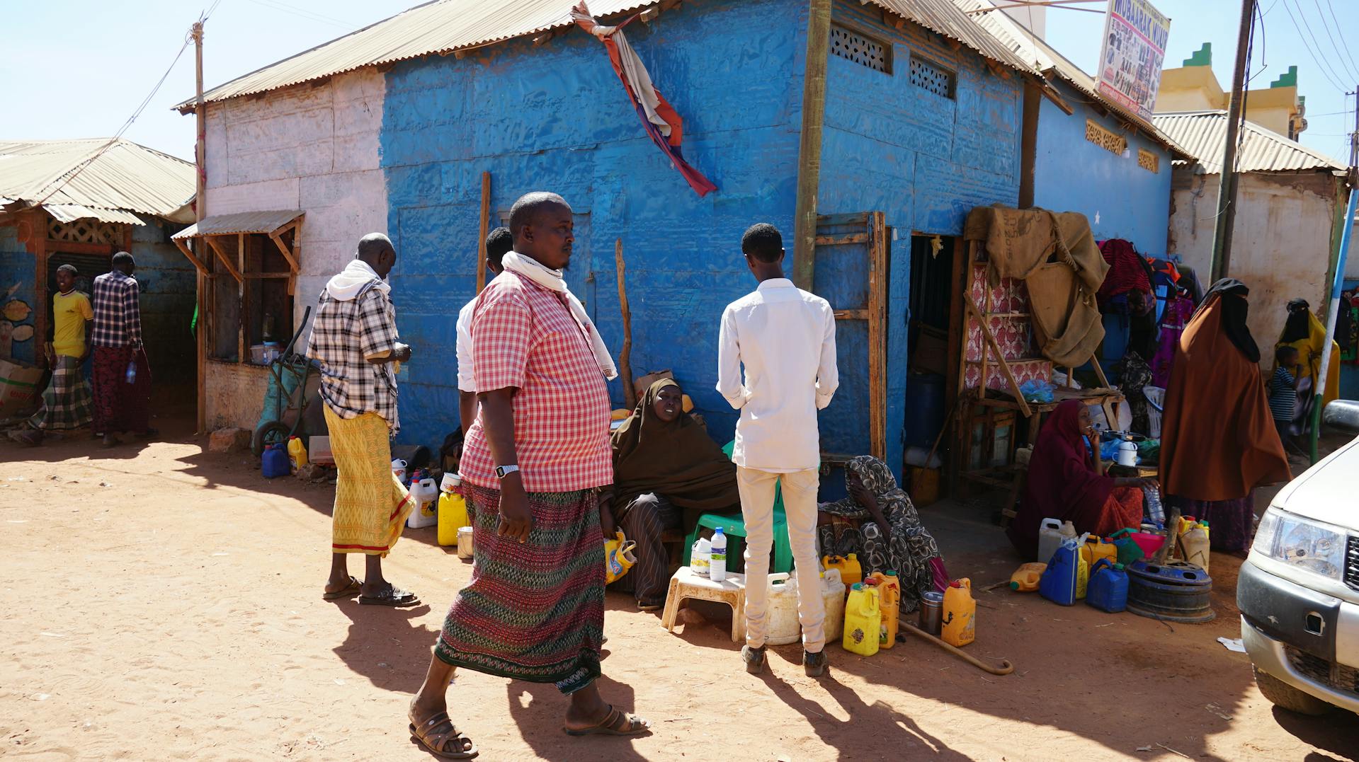 pexels-ismail-salad-osman-hajji-dirir-somalia-6182878